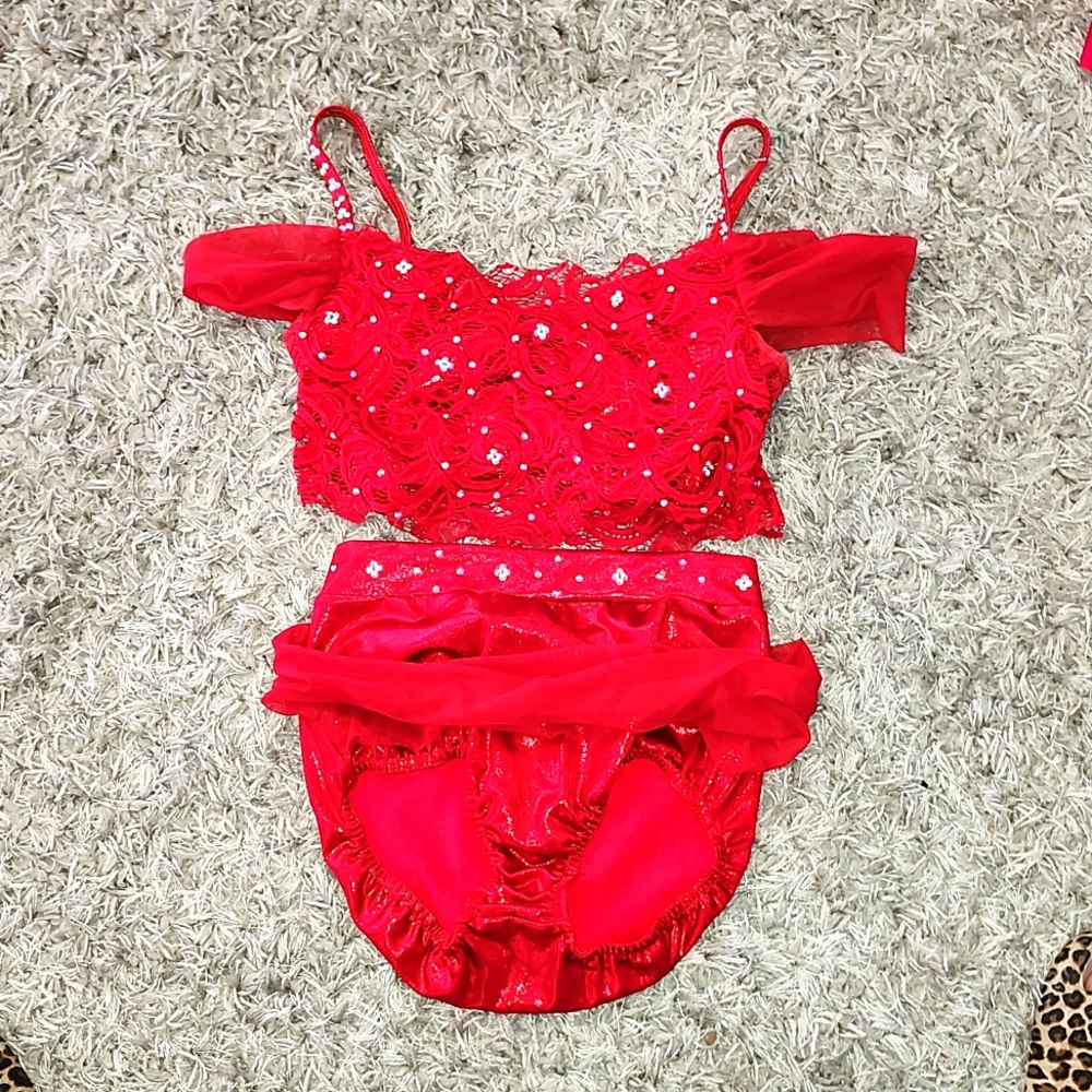 Kelle Dance costume 2 available